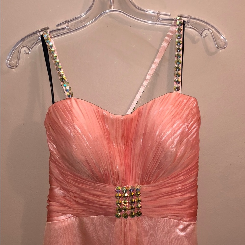 Prom Dress - Picture 2 of 6